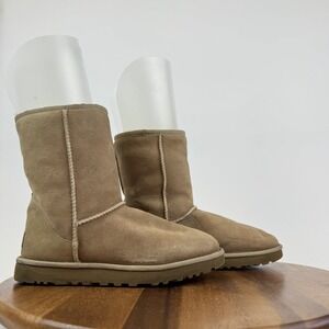 Womens Ugg Classic Short‎ II Tan Shearling Lined Comfort Casual Boots Size 7 GUC